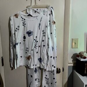 Chic White and Blue Floral Top